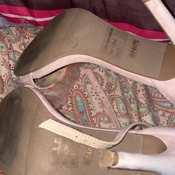 NWOT - Pink Charlotte Russe Heels - Picture 4 of 4